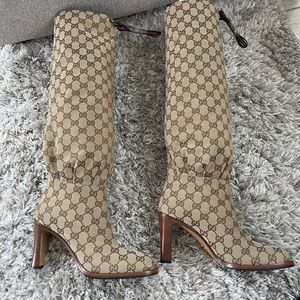 Gucci GG Monogram Supreme Canvas Logo Boots